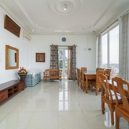 Reddoorz Syariah Near Lahat Station Exterior photo