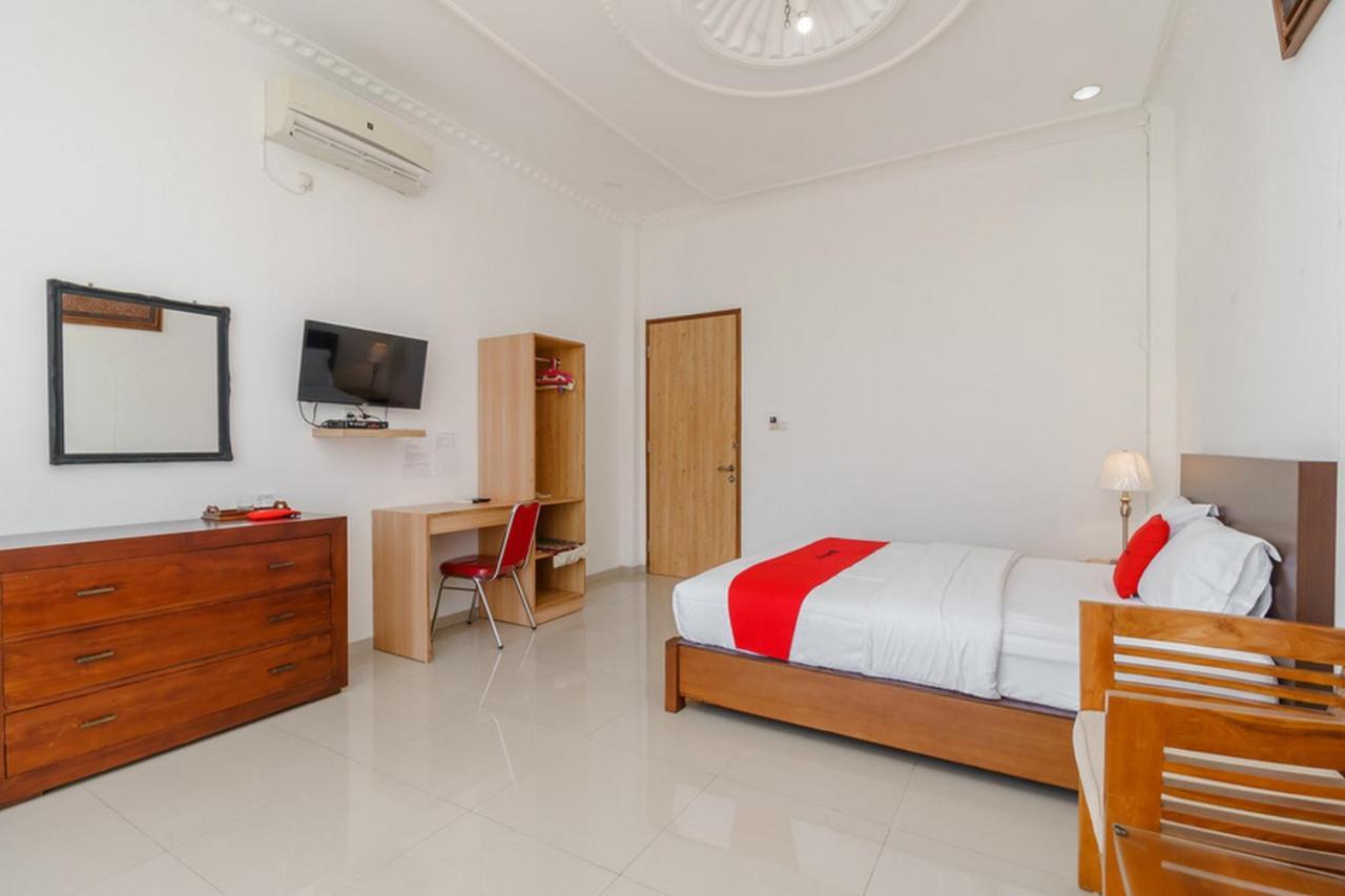 Reddoorz Syariah Near Lahat Station Exterior photo
